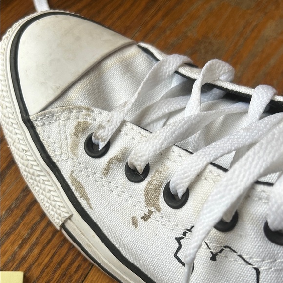 Converse White High-Top Sneakers with Snoopy & Woodstock Art - Picture 6 of 6